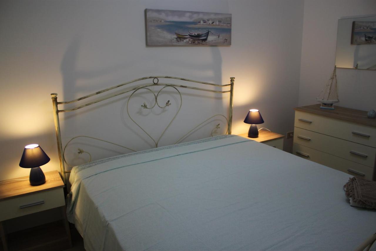 Giu Al Mar - Apartment Porto Cesareo Esterno foto